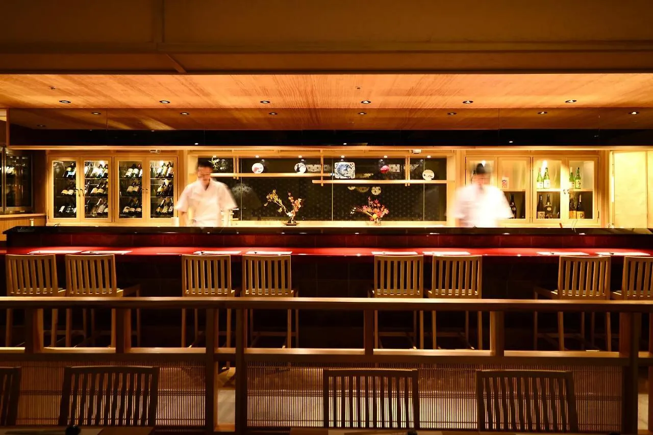 מלון Ana Crowne Plaza Osaka By Ihg